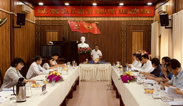 Đoàn giám sát Tổ đại biểu số 2 HĐND tỉnh Quảng Nam giám sát tình hình chấp hành pháp luật bảo vệ môi trường tại huyện Đại Lộc - ẢNH THÀNH NHÂN